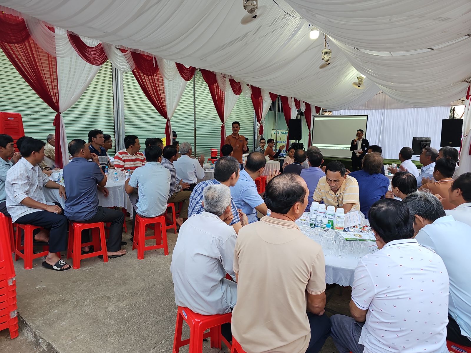 chương trình hội thảo chia sẻ kỹ thuật canh tác trên cây sầu riêng